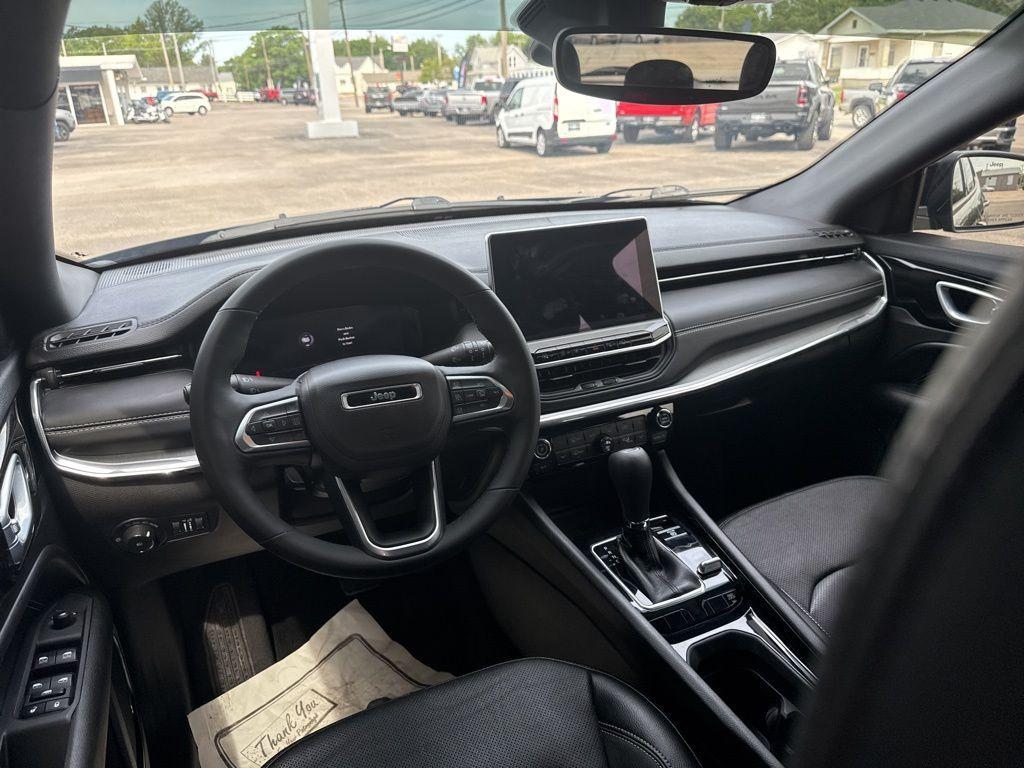 used 2023 Jeep Compass car