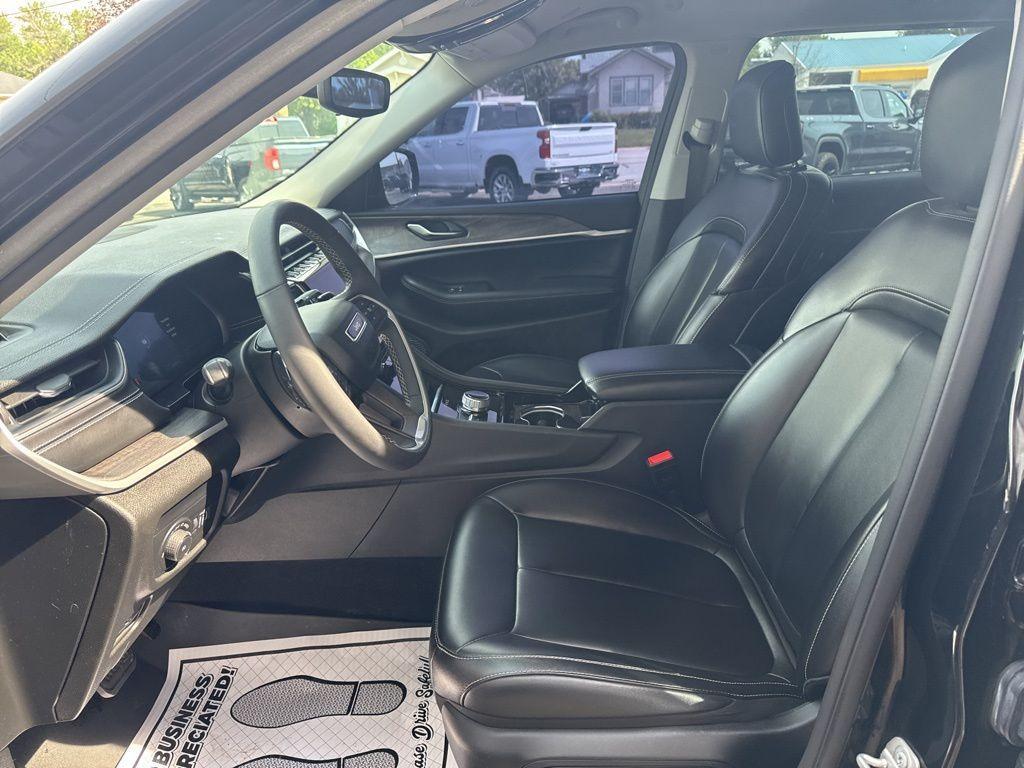used 2023 Jeep Grand Cherokee L car, priced at $38,995