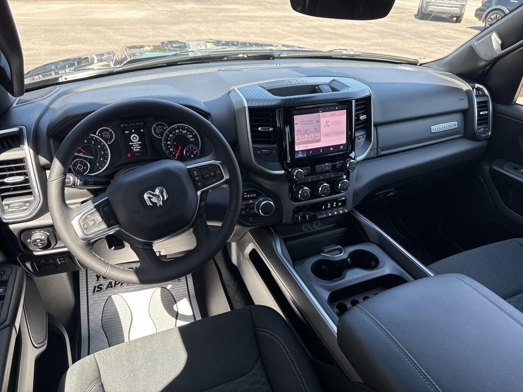 new 2025 Ram 1500 car