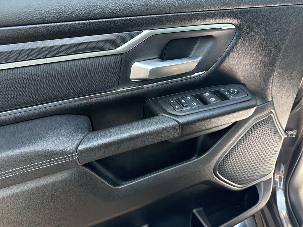 new 2025 Ram 1500 car