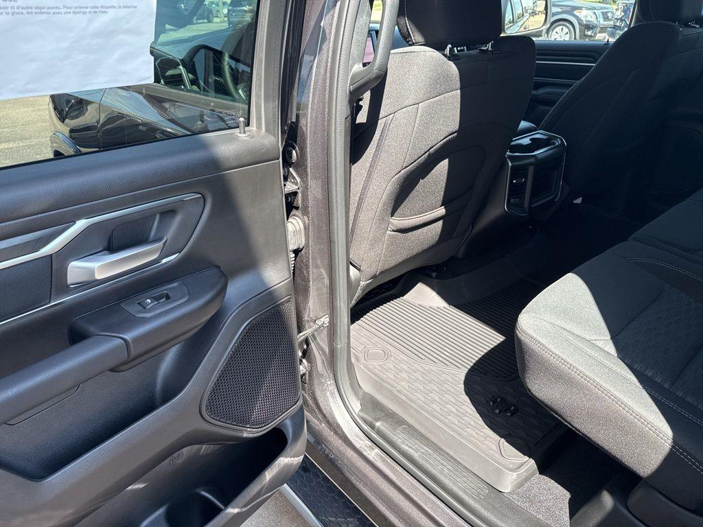 new 2025 Ram 1500 car