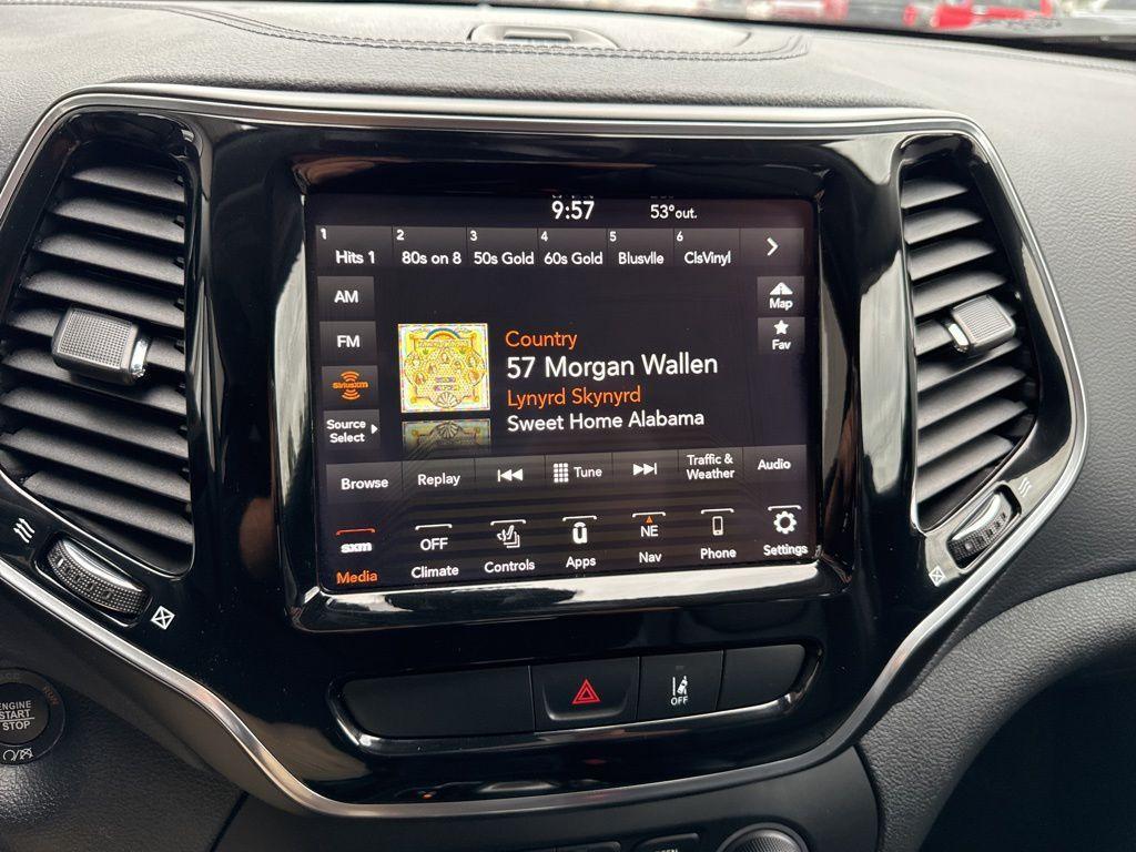 used 2022 Jeep Cherokee car