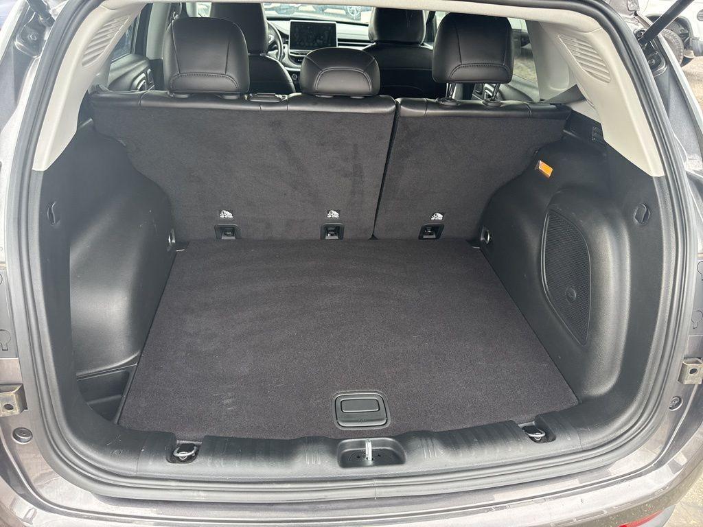 used 2022 Jeep Compass car, priced at $24,995