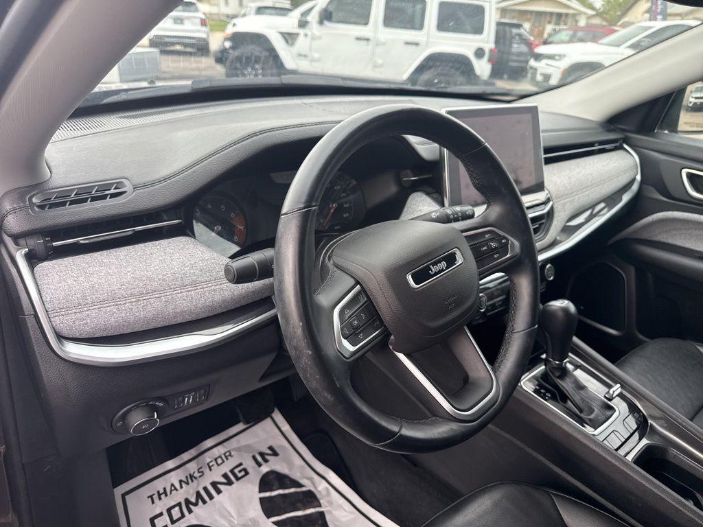 used 2022 Jeep Compass car, priced at $24,995