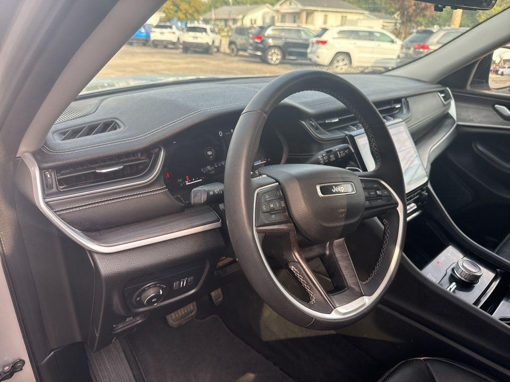 used 2023 Jeep Grand Cherokee L car, priced at $33,995
