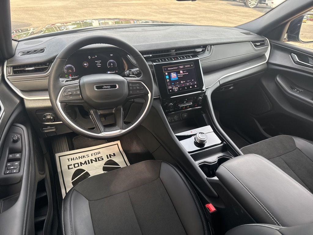 new 2025 Jeep Grand Cherokee L car, priced at $45,503