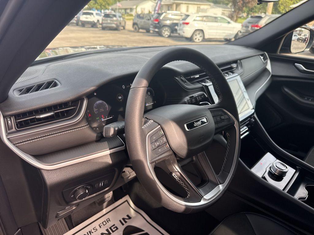 new 2025 Jeep Grand Cherokee L car, priced at $45,503