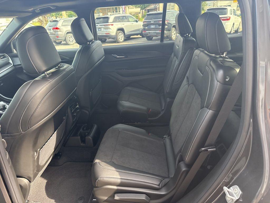 new 2025 Jeep Grand Cherokee L car, priced at $45,503