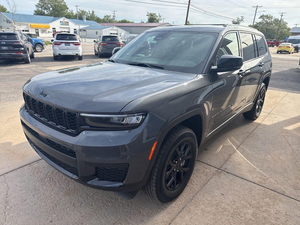 new 2025 Jeep Grand Cherokee L car, priced at $45,503