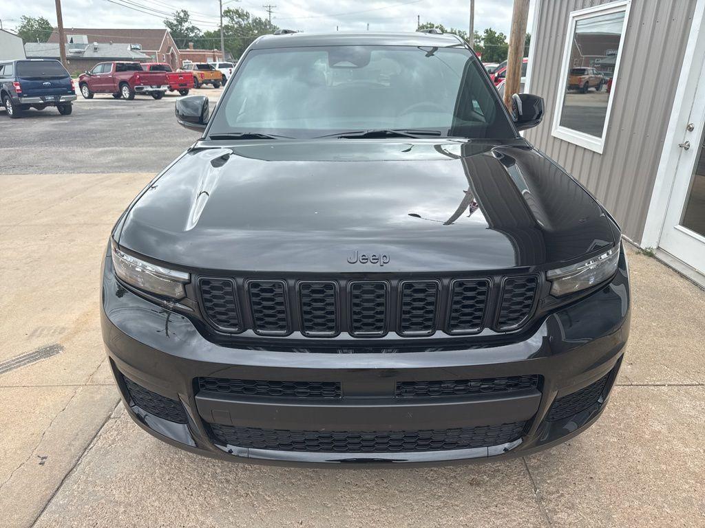 new 2025 Jeep Grand Cherokee L car