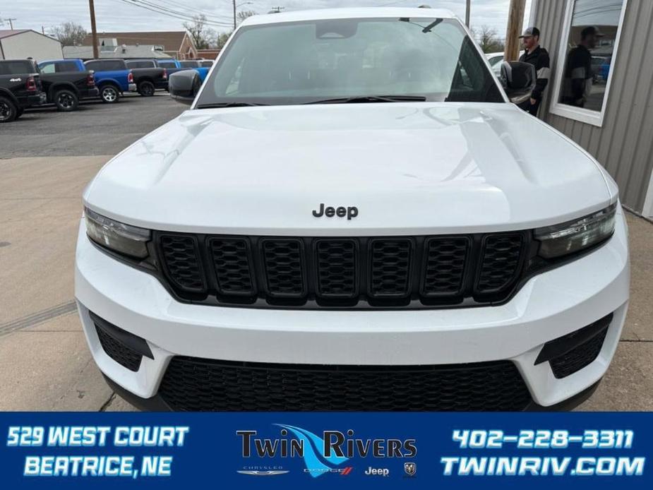 used 2023 Jeep Grand Cherokee car, priced at $41,995