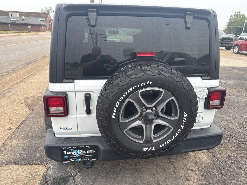 used 2021 Jeep Wrangler Unlimited car, priced at $32,987