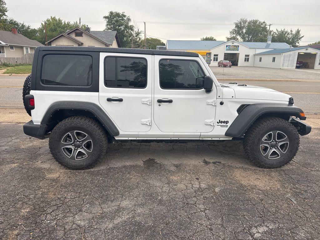 used 2021 Jeep Wrangler Unlimited car, priced at $32,987