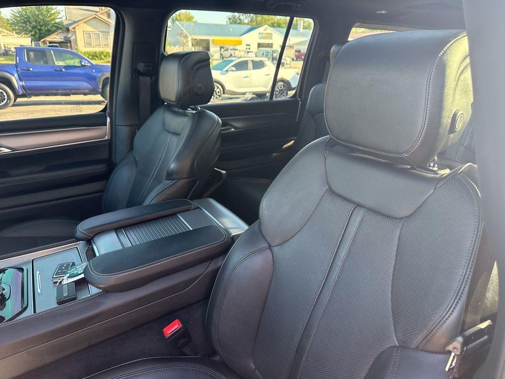 used 2023 Jeep Wagoneer car, priced at $60,995