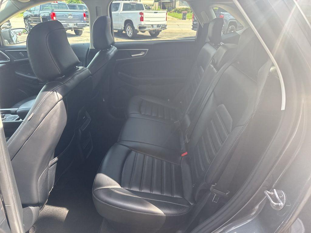 used 2024 Ford Edge car, priced at $29,895