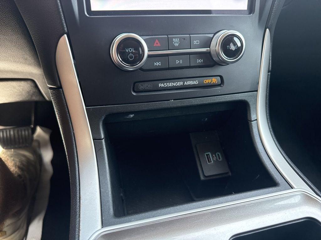 used 2024 Ford Edge car, priced at $29,895