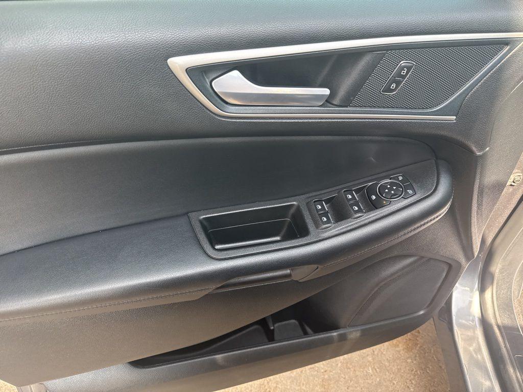 used 2024 Ford Edge car, priced at $29,895