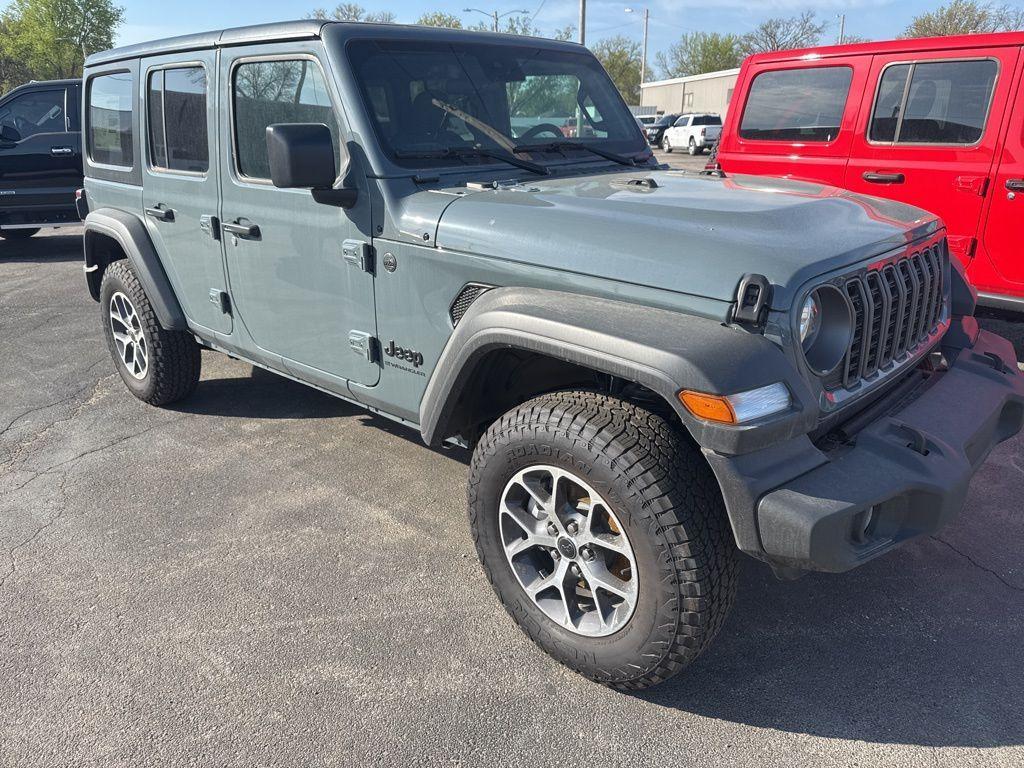 new 2025 Jeep Wrangler car, priced at $49,085
