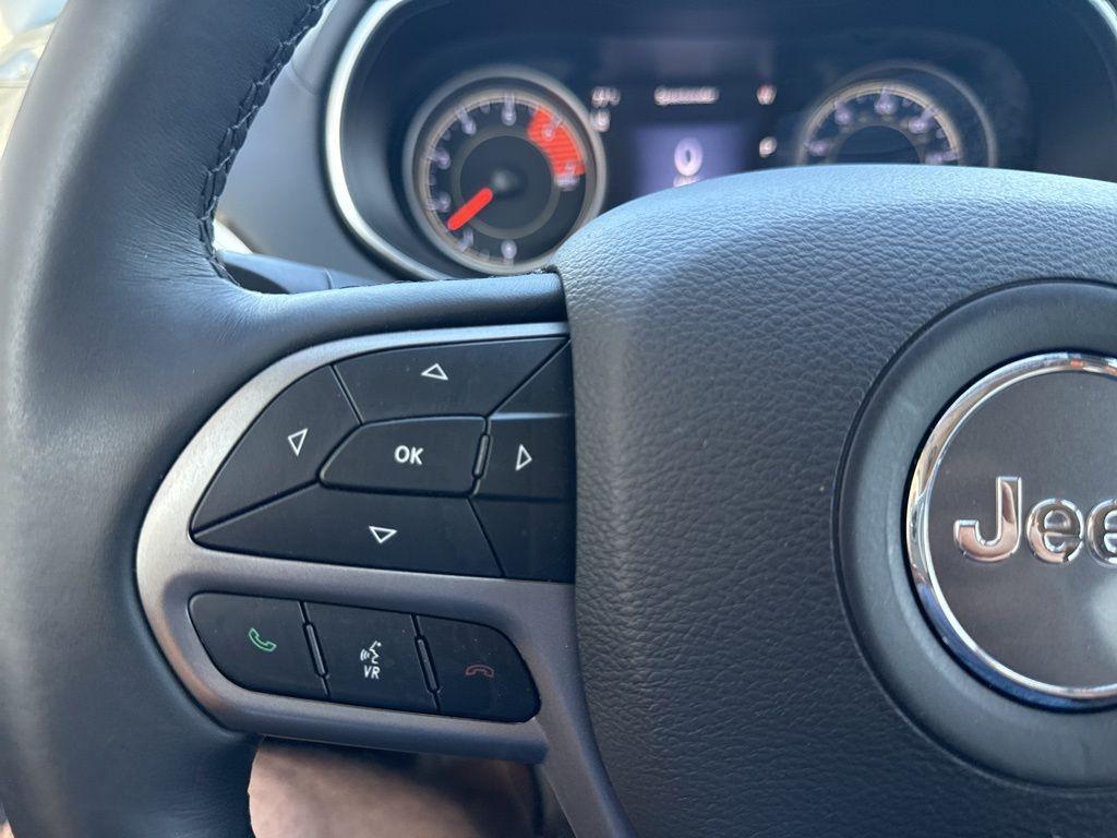 used 2019 Jeep Cherokee car, priced at $29,995