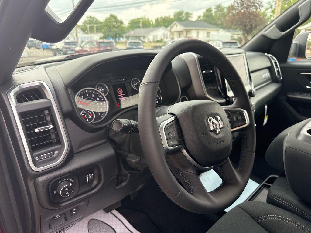 new 2025 Ram 1500 car, priced at $46,924
