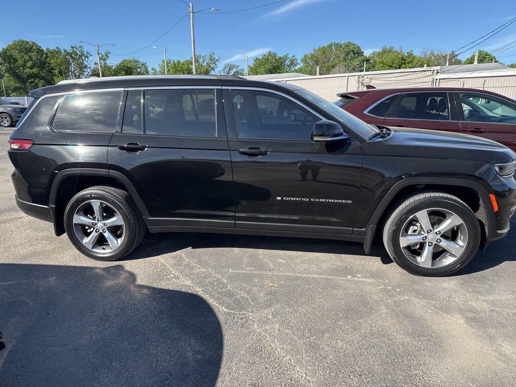 used 2022 Jeep Grand Cherokee L car, priced at $35,995