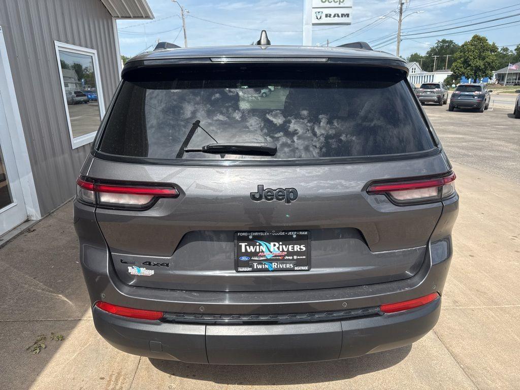 used 2021 Jeep Grand Cherokee L car, priced at $32,885