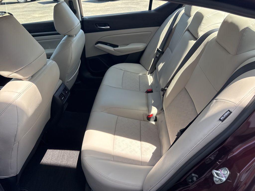 used 2024 Nissan Altima car