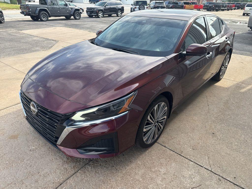 used 2024 Nissan Altima car, priced at $30,885