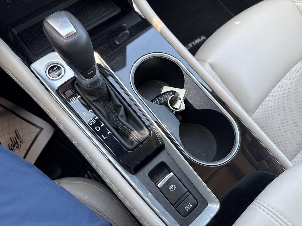 used 2024 Nissan Altima car, priced at $30,885