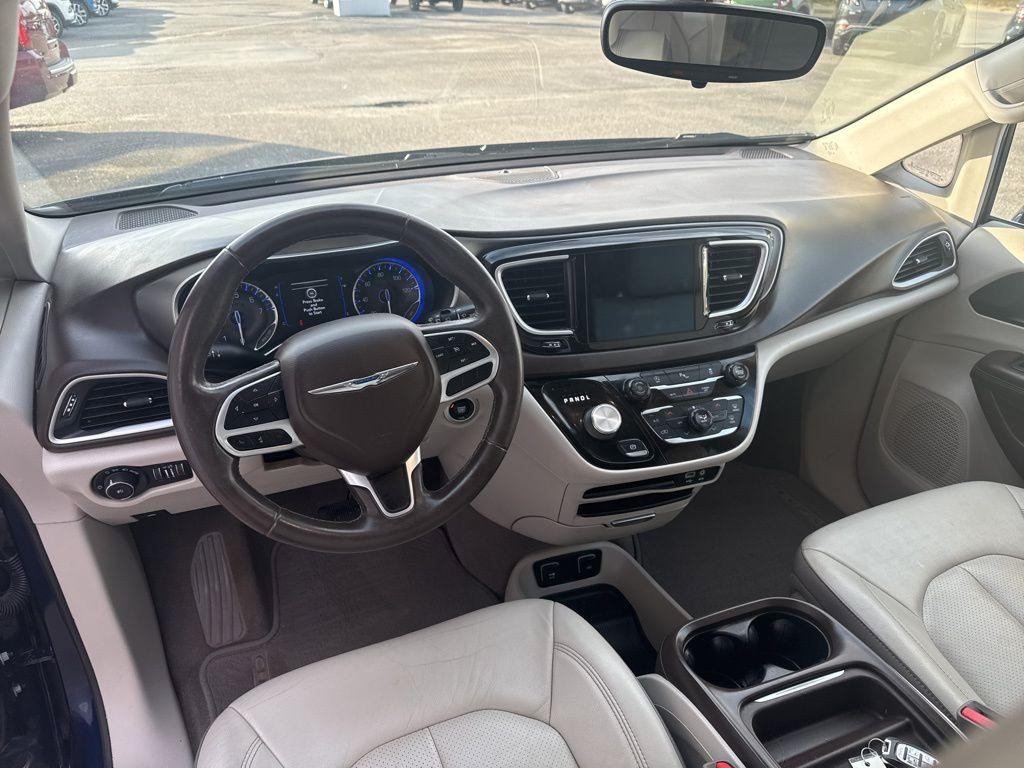 used 2018 Chrysler Pacifica car, priced at $13,995