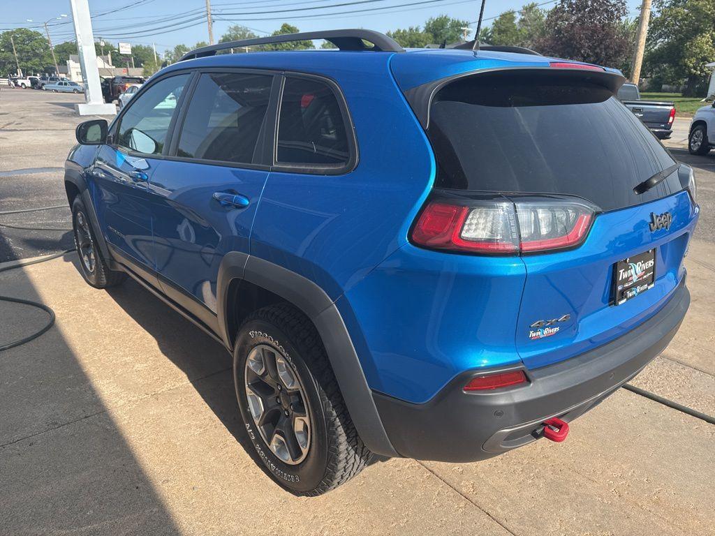 used 2019 Jeep Cherokee car