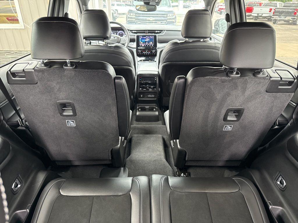 used 2022 Jeep Grand Cherokee L car