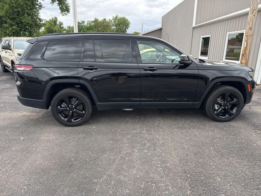 used 2022 Jeep Grand Cherokee L car