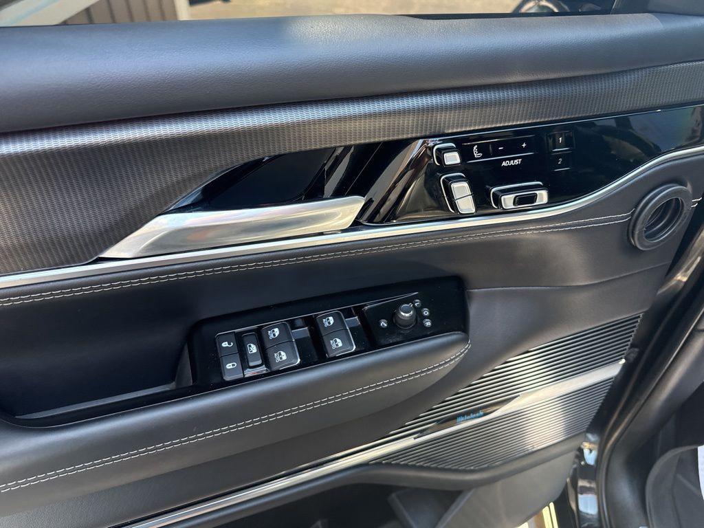 used 2022 Jeep Grand Wagoneer car, priced at $56,985