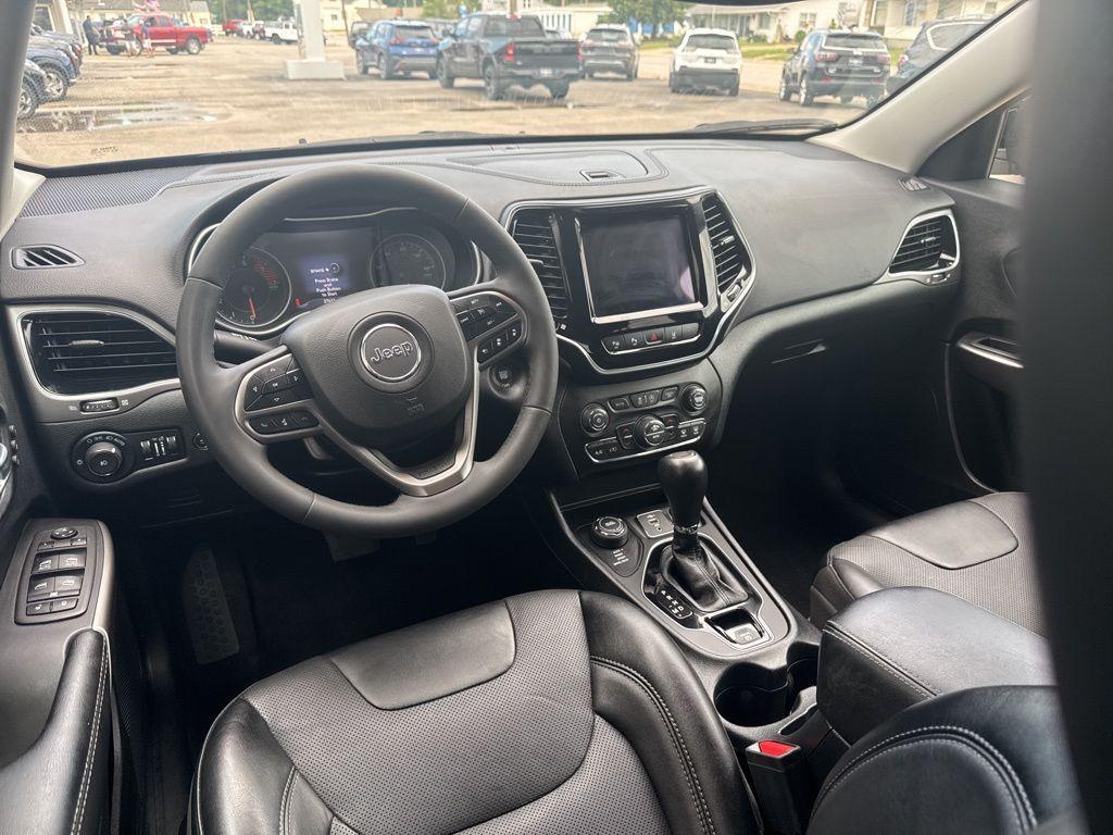 used 2022 Jeep Cherokee car, priced at $29,989