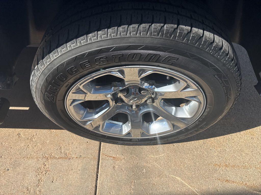 used 2015 Ram 1500 car, priced at $17,995