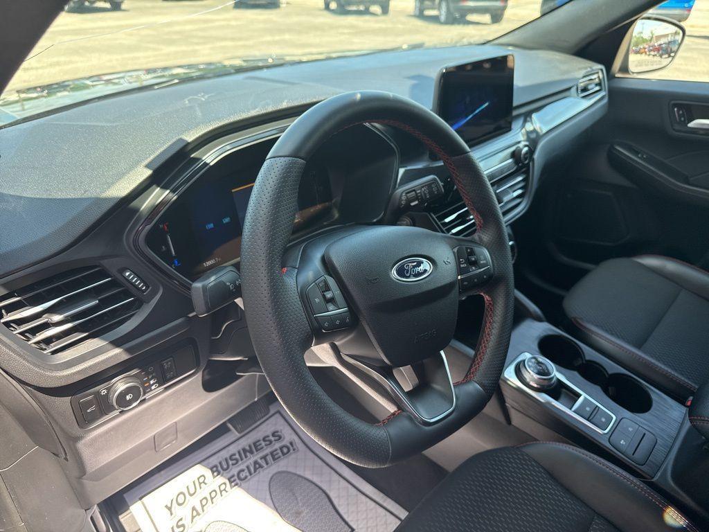used 2025 Ford Escape car, priced at $32,995