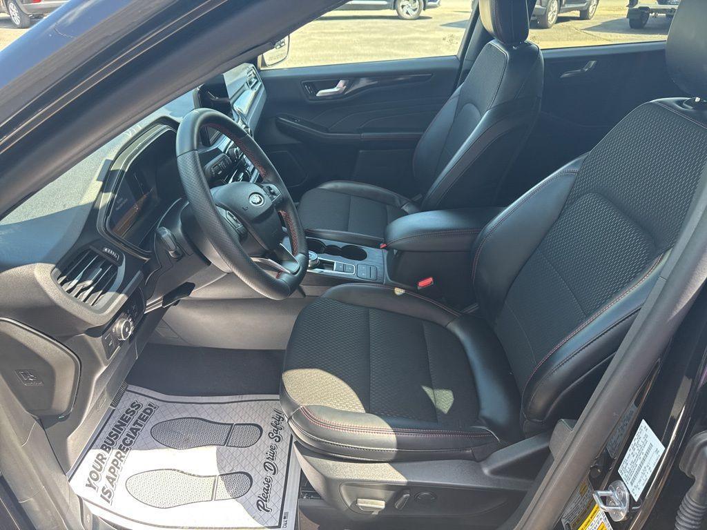 used 2025 Ford Escape car, priced at $32,995
