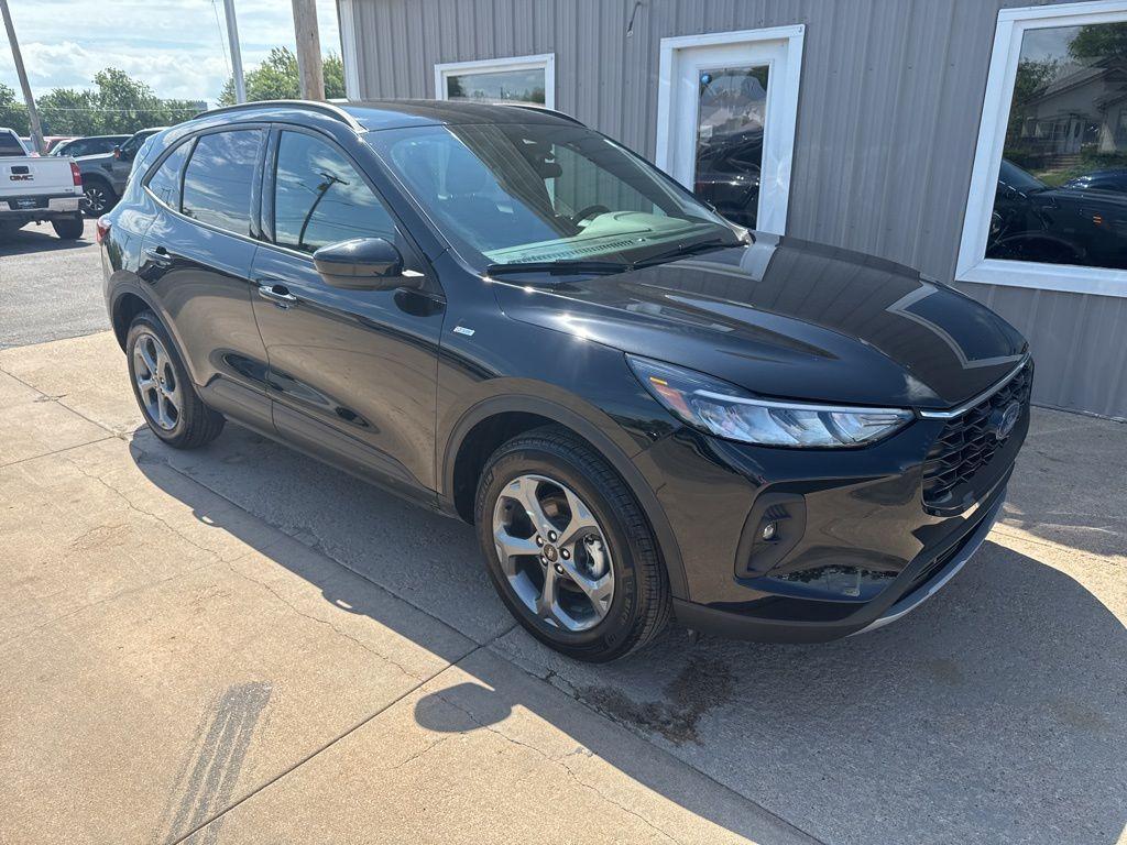 used 2025 Ford Escape car, priced at $32,995