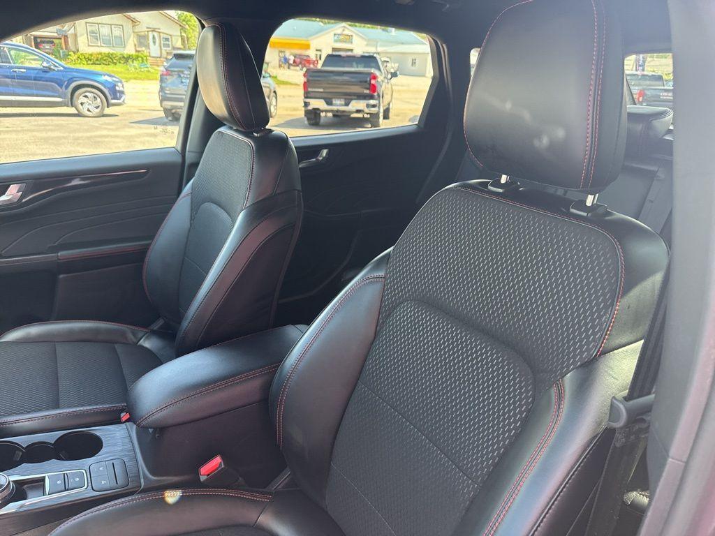 used 2025 Ford Escape car, priced at $32,995