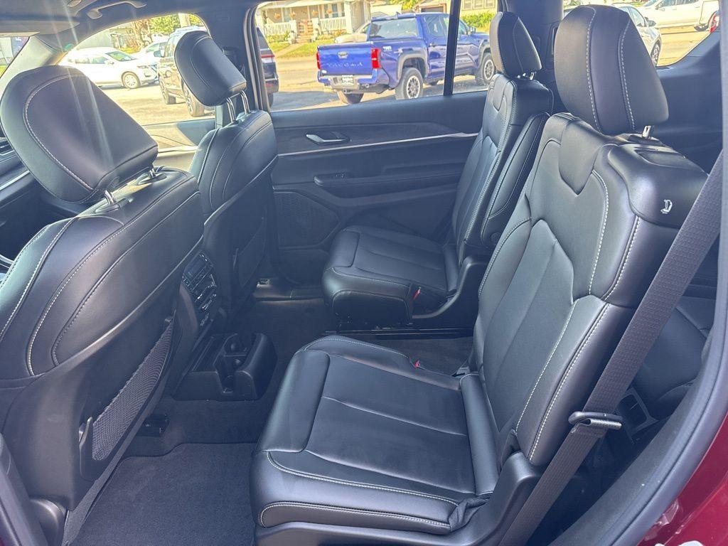 new 2025 Jeep Grand Cherokee L car, priced at $49,620
