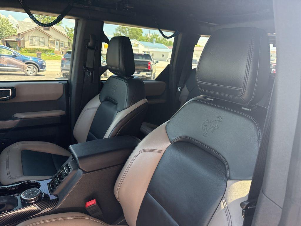 used 2022 Ford Bronco car