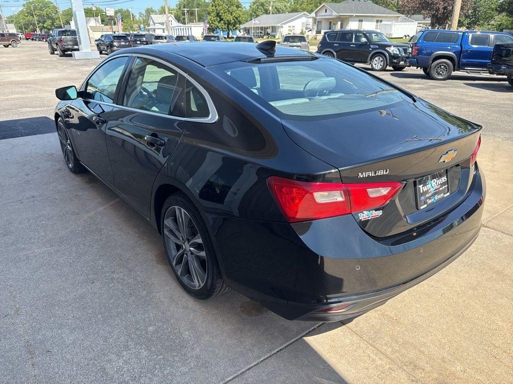 used 2025 Chevrolet Malibu car