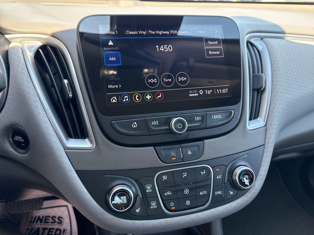 used 2025 Chevrolet Malibu car