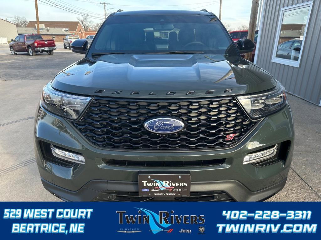 used 2024 Ford Explorer car