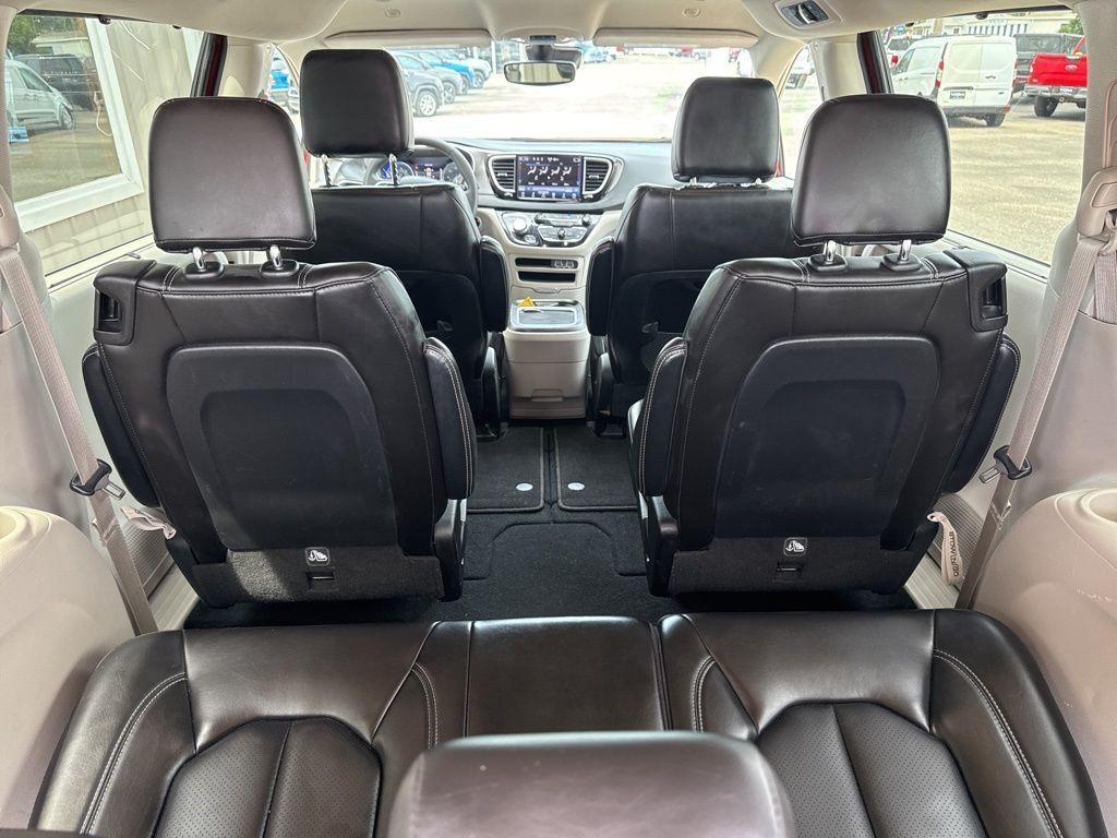 used 2023 Chrysler Pacifica car, priced at $27,995