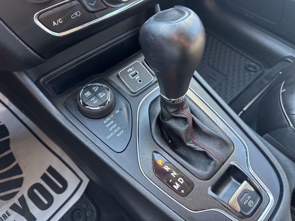 used 2022 Jeep Cherokee car, priced at $26,487