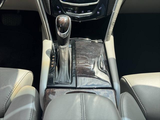 used 2013 Cadillac XTS car, priced at $9,995