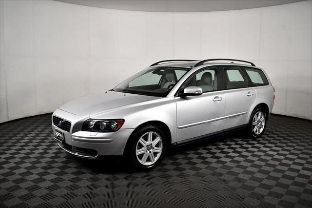 used 2007 Volvo V50 car, priced at $7,800