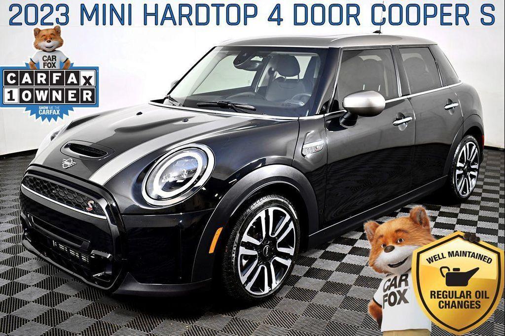 used 2023 MINI Hardtop car, priced at $23,899